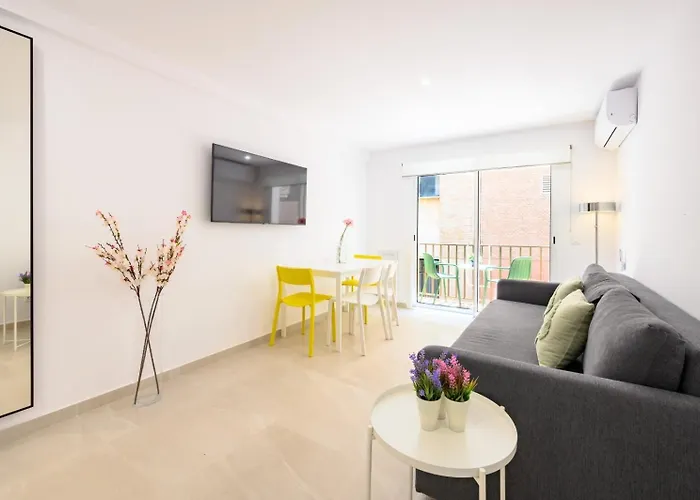 Edificio Bélgica By 10tosea Fuengirola