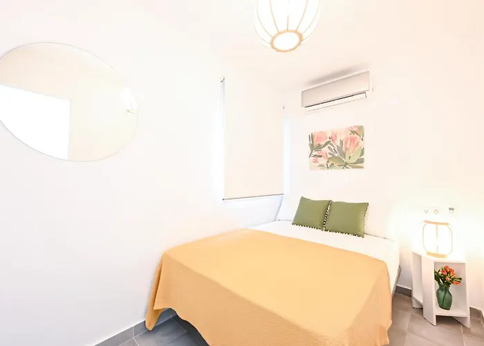 Edificio Bélgica By 10tosea Fuengirola