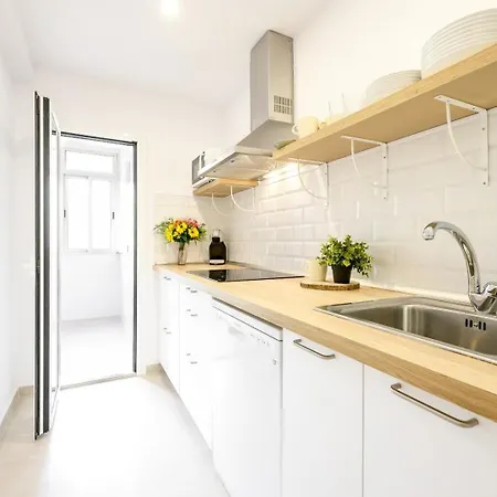 Edificio Belgica By 10tosea Apartment